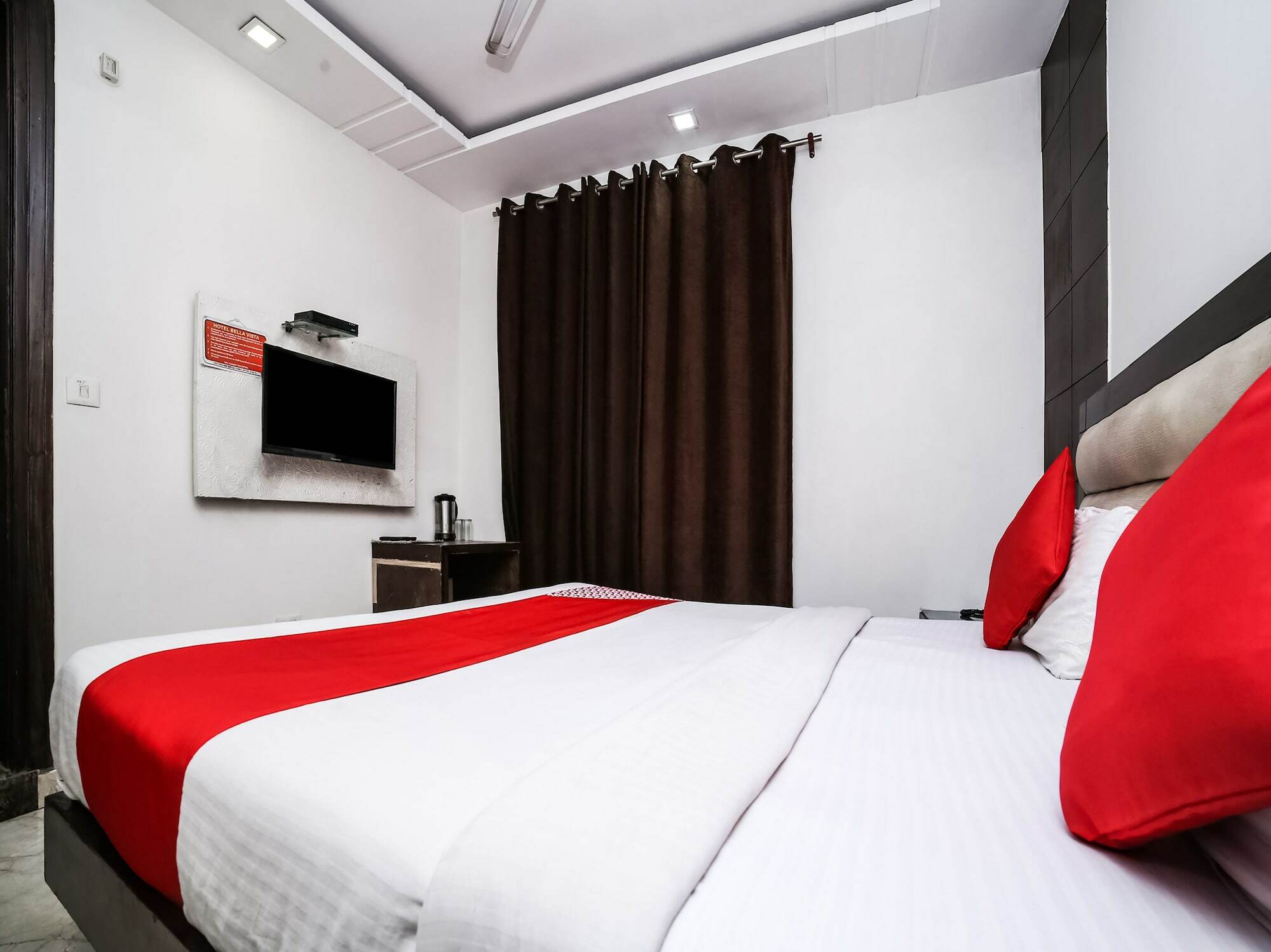 Oyo 11150 Hotel Jmd Rooms New Delhi Bagian luar foto